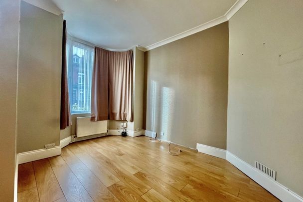 Berkeley Terrace - Photo 1