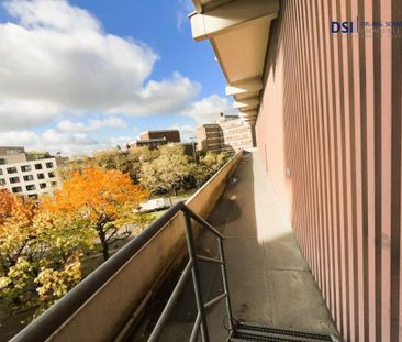 Sülz: Exklusives Wohnen im Loft mit viel Licht - Photo 6