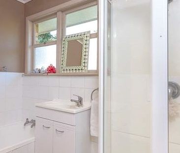 2-Bedrooms in Panmure - Photo 6