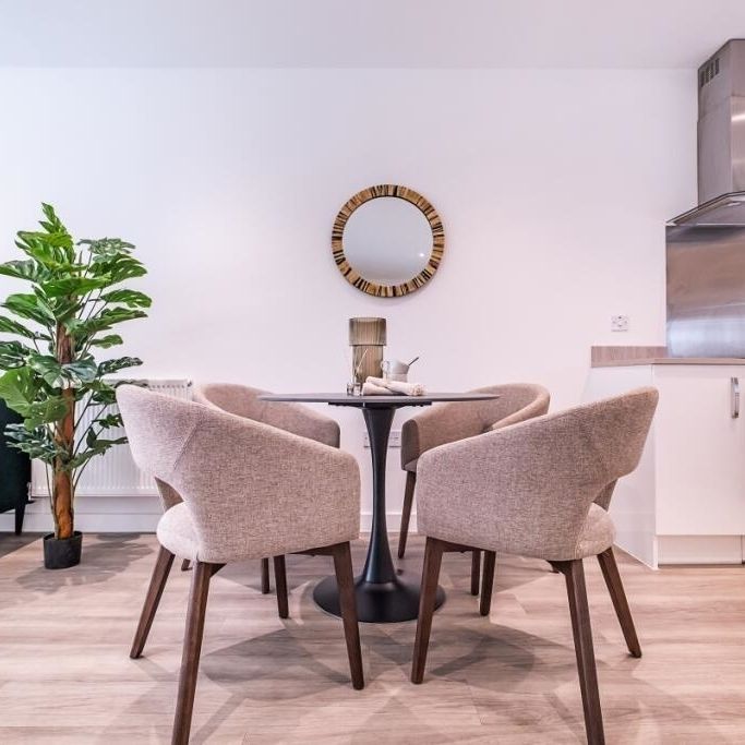 3 bedroom apartment to rent - Photo 1