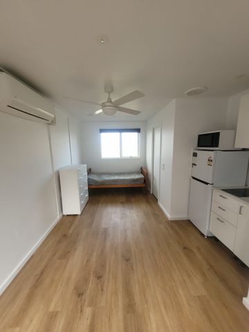 2B/9 Aherin Street, Morwell, VIC - Photo 4