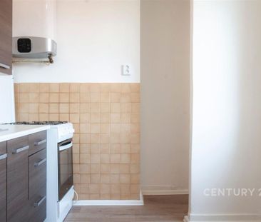 Pronájem bytu 2+1 50 m2 - Fotografie 5