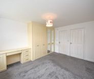 4 bed House - Detached for Rent - Photo 3