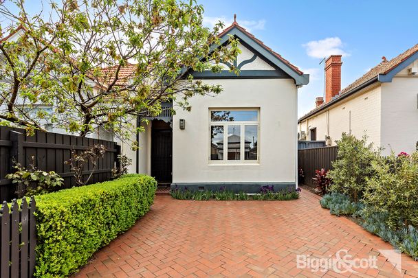 41 Highbury Grove, Prahran VIC 3181 - House For Rent | Domain - Photo 1