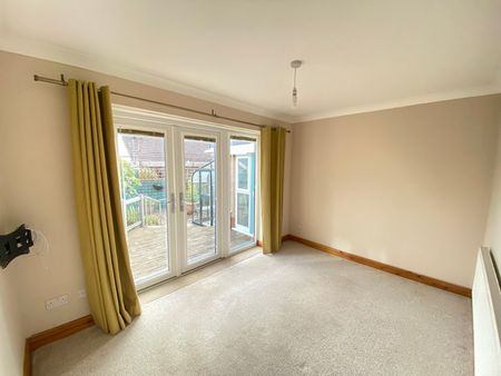 Hilland Drive, Bishopston, Swansea, SA3 - Photo 2