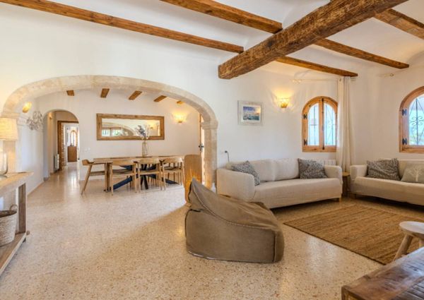 Villa to rent in Javea