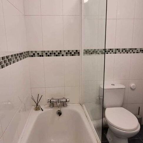 22 Grand Central Apartments, F92PF50, Letterkenny - Photo 1