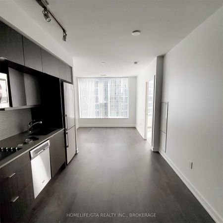 For Lease - 10 York Street Unit# 1907, Toronto, Ontario - Photo 5