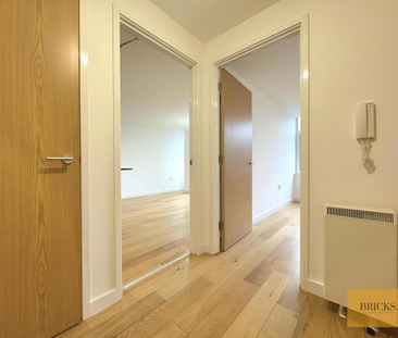 1 bedroom flat to rent - Photo 2