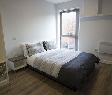 Studio to rent - Photo 3