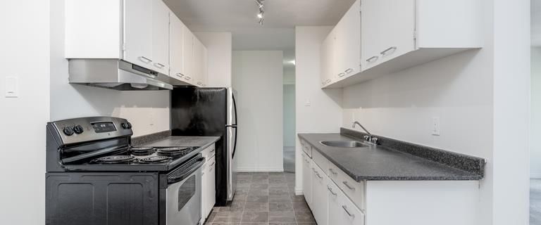 Monterey Pointe | 14503 77 St. NW, Edmonton - Photo 1