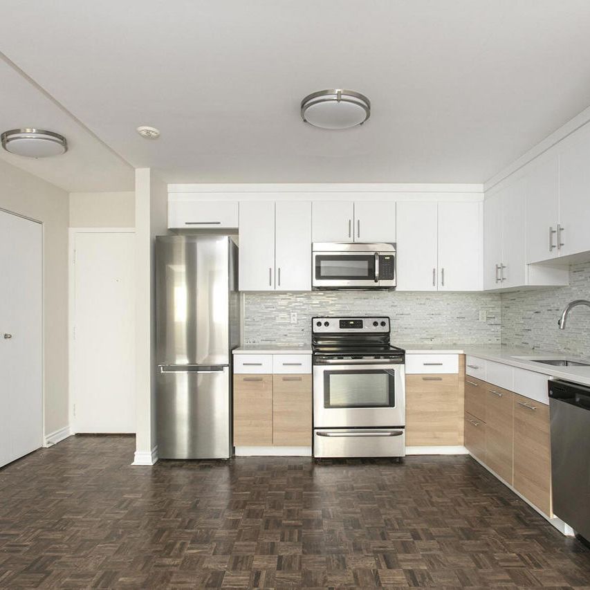 2 chambres - 25 Avenue Vincent-D'Indy, Montréal - Photo 1