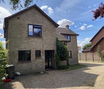 4 bedroom detached house to rent - Photo 6
