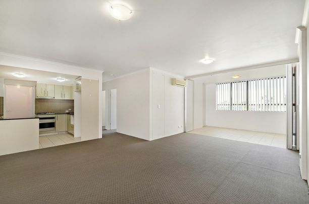 Convenience and affordability two Bedroom Apartment - Photo 1