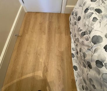 Room in a Shared Flat, London, E16 - Photo 4