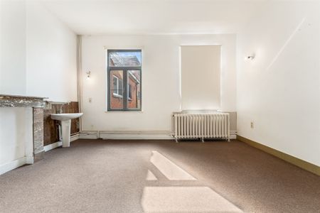 HANDELSPAND 111M2 MET WOONST 199M2 OP PERFECTE LOCATIE MET ENORME VISIBILITEIT! - Photo 5