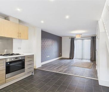 2 bedroom property to rent - Photo 1