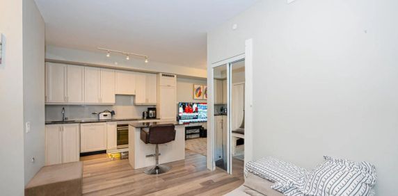 9085 Jane Street #418 - Photo 2