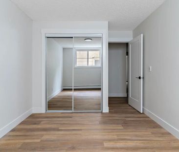 Parklane Manor Apartments – 114 Street NW — Pet-Friendly, Newly Ren... - Photo 2