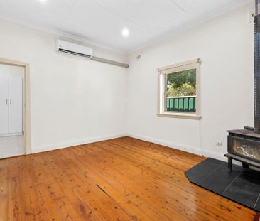 Family Home! - Photo 2