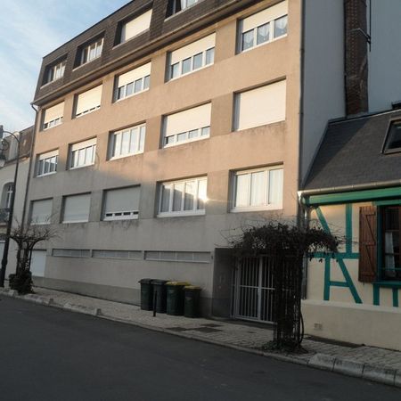 Location Appartement 1 pièce 24m² BOURGES 18000 - Photo 3