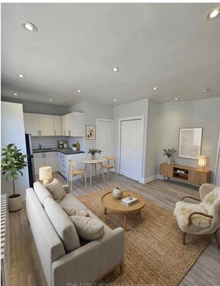 For Lease - 1566 Avenue Road Unit# 203, Toronto, Ontario - Photo 1