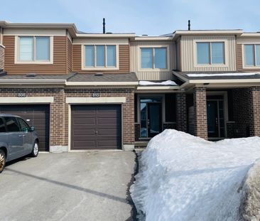 For Lease - 810 June Grass Street, Orleans - Cumberland and Area, O... - Photo 1