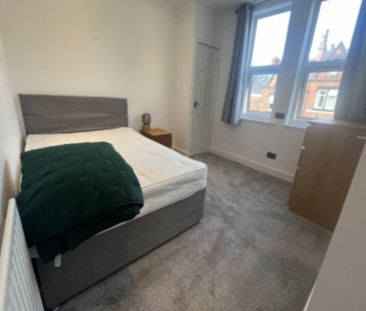 De Lacy Mount (Room 1), Kirkstall, Leeds - Photo 6