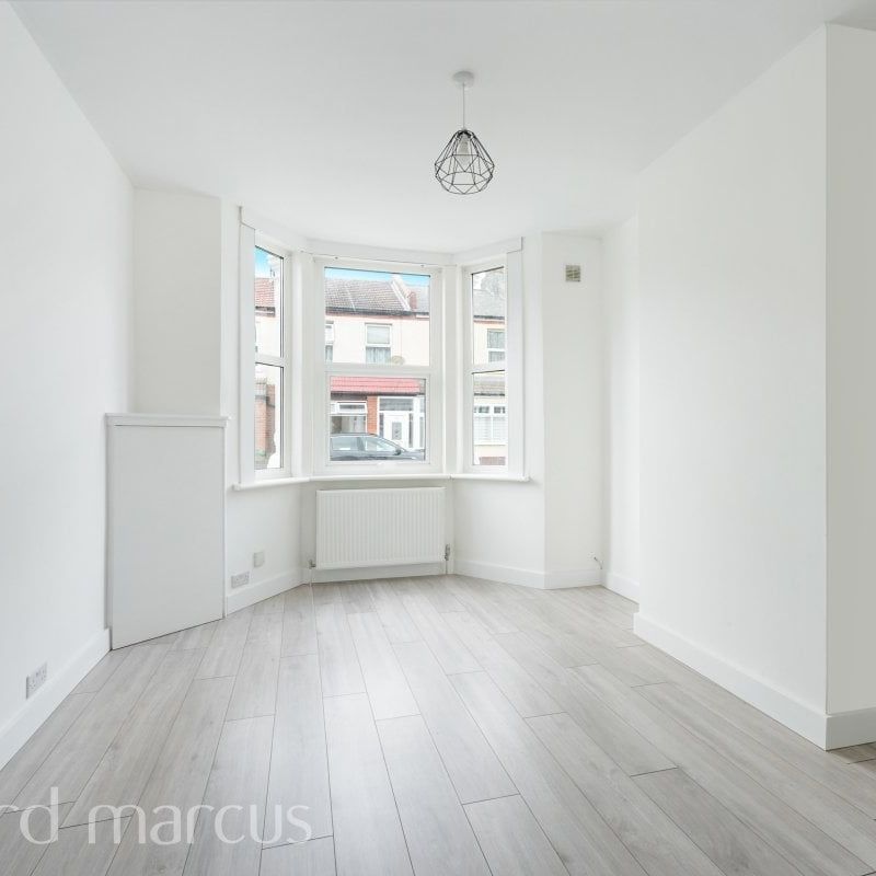 Sorrento Road, Sutton - Photo 1