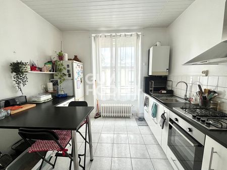 Location Appartement 3 pièces 66m² - Photo 3