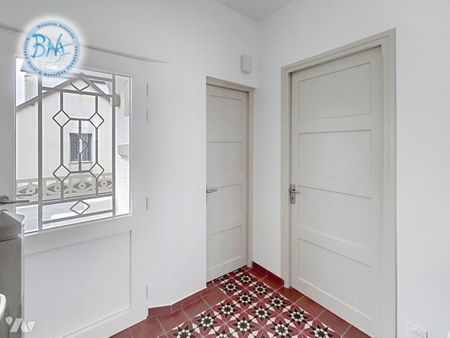 Maison de charme à louer à Concarneau, idéalement située dans un quartier prisé, apprécié pour ... - Photo 4