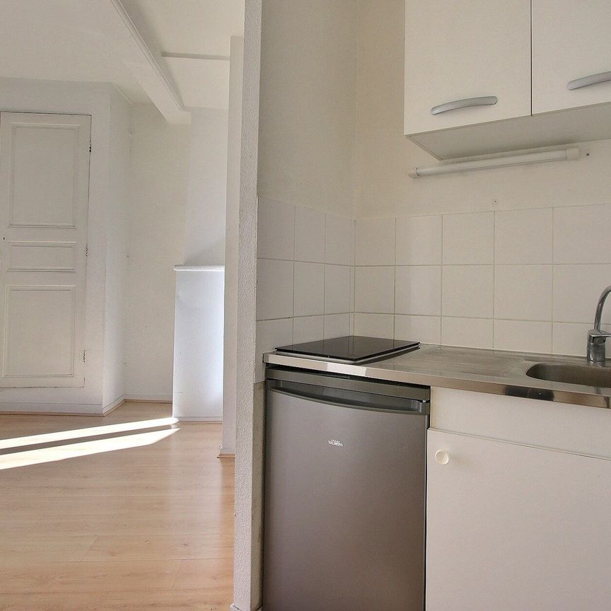 Location Appartement 1 pièce 27m² CLERMONT FERRAND 63000 - Photo 1