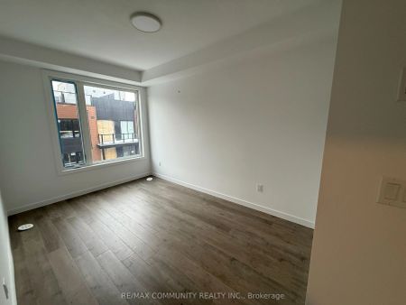 117 Marydale Avenue #7 - Photo 2