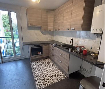 4 pièces - 81 m² - 2ème étage - Colocation autorisée - Photo 4