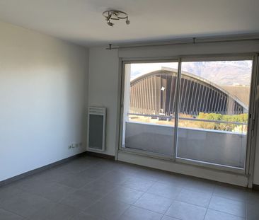Location Appartement 3 pièces 63m² GRENOBLE 38000 - Photo 1