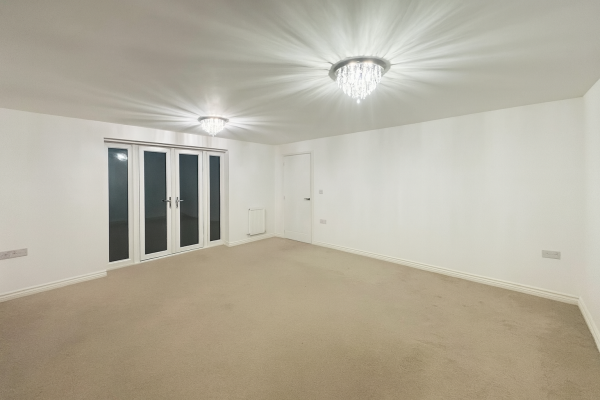 Lansbury Road, Newton Leys. - Photo 1