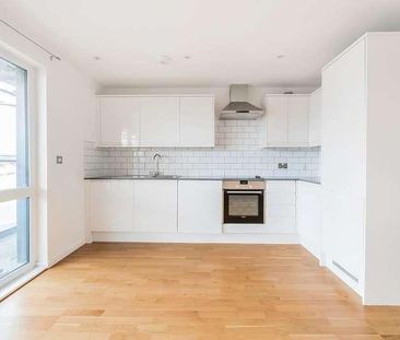 Slough, Berkshire, SL1 - Photo 1
