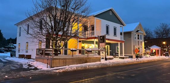 Sutton 4 1/2 Rénové 1 Mois Gratuit - Photo 2