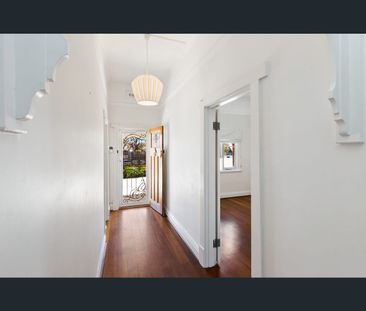 69 London Street, Mount Hawthorn, WA 6016 - Photo 5