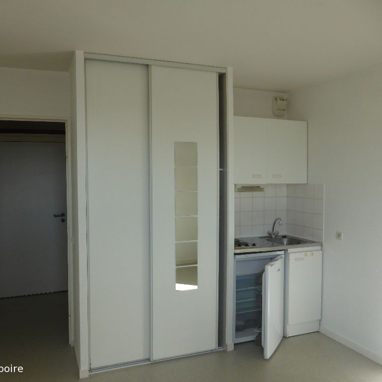 Appartement T1 à louer Rennes Saint-helier - 17 m² - Photo 1
