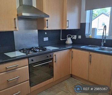 2 bedroom semi-detached house to rent - Photo 2