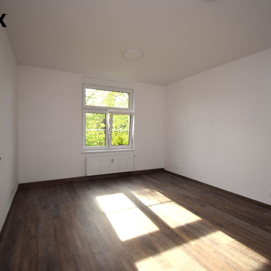 Pronájem bytu 2+kk 64 m² - Fotografie 1