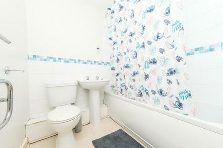 2 bedroom apartment to rent - Photo 5