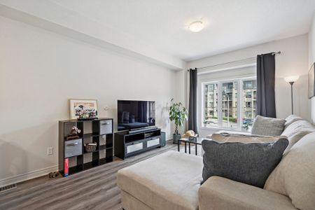 For Lease - 18 Lakefront Drive, Hamilton, Ontario - Photo 4