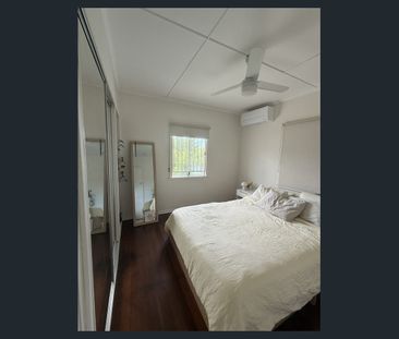 Charming home in the heart of Everton Park - Photo 4