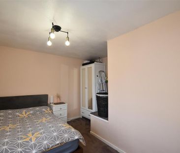 3 bedroom house to rent - Photo 2
