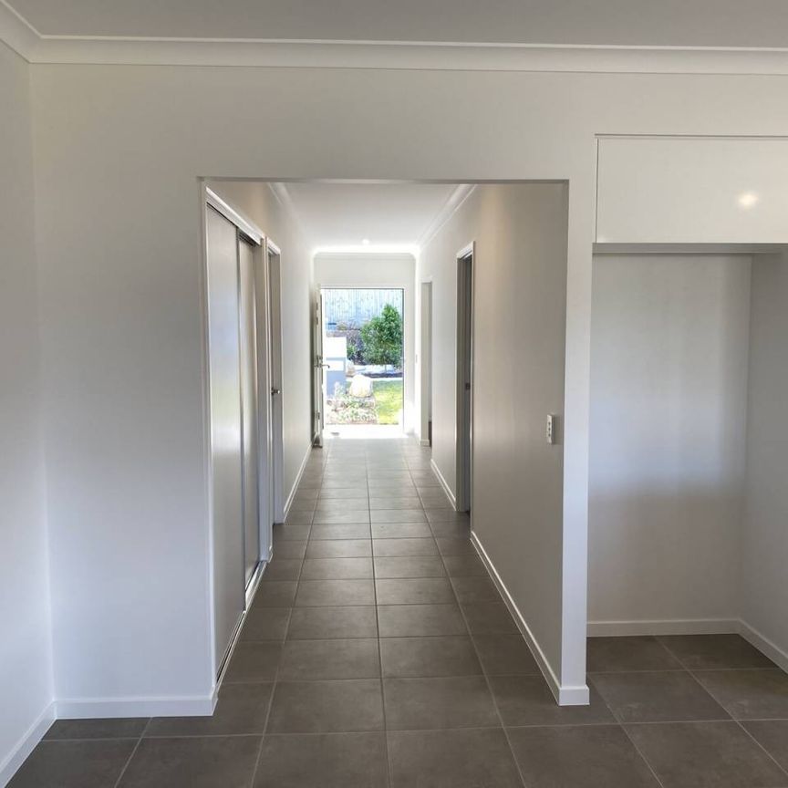 4 Bedroom Family Home in New Estate - 3-year-old home - Photo 1