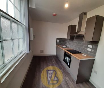 1 bedroom block of apartments to rent - Photo 3