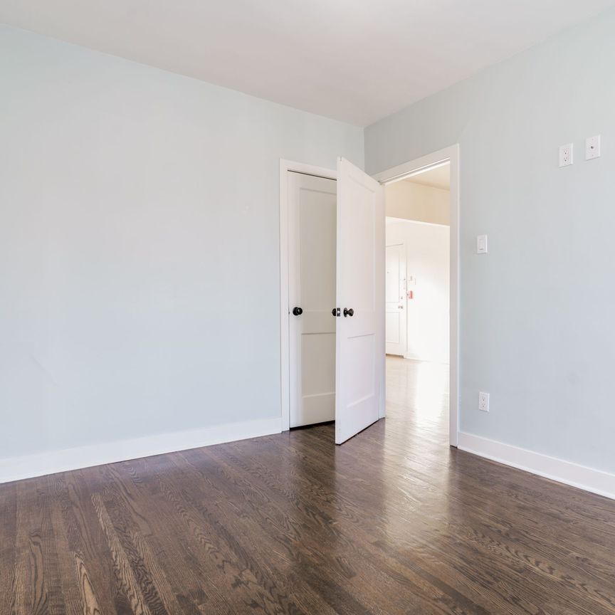 For Lease - 308 S Kingsway Road Unit# 6, Toronto, Ontario - Photo 1