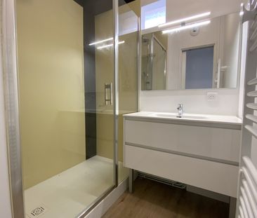 Location Appartement 4 pièces 73m² EVREUX 27000 - Photo 4